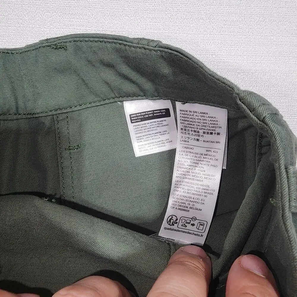 Levi's surplus straight Size 4 W27'' x L27'' women's
